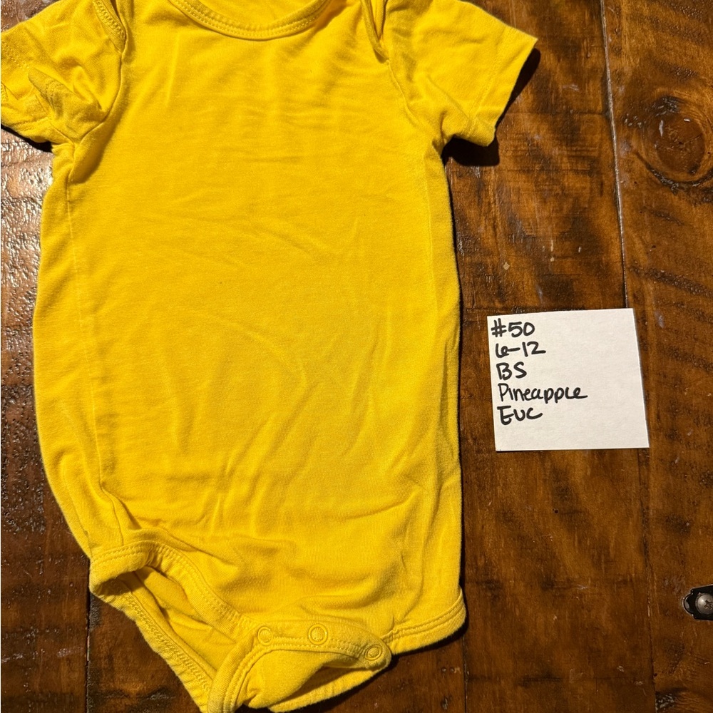 Kyte BABY pineapple Bodysuit